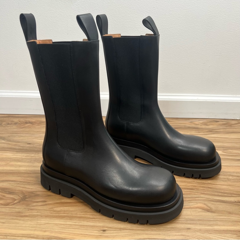 Bottega Veneta Leather Chelsea Boots Women Size US 10 / EU 40